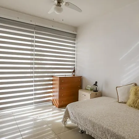 Lovely Bedroom In Shared * Voroklini