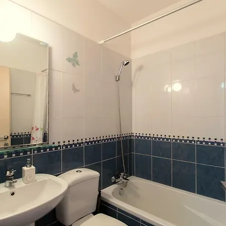 Διαμέρισμα Lovely Bedroom In Shared Βορόκλινη